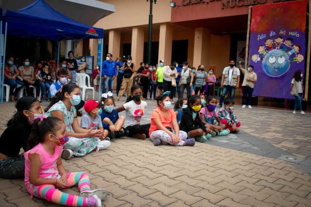La infancia en el centro del mundo4